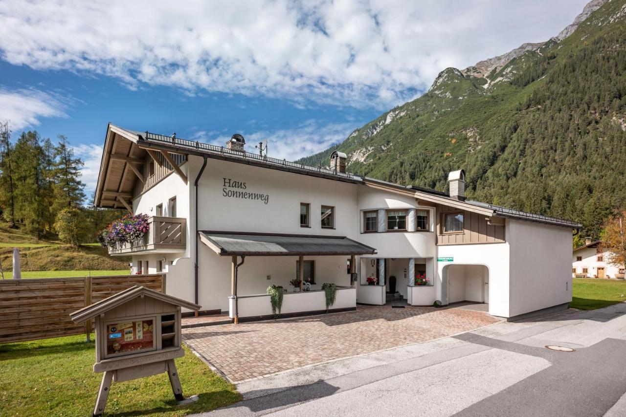 Ferienwohnung Haus Sonnenweg Leutasch Exterior foto