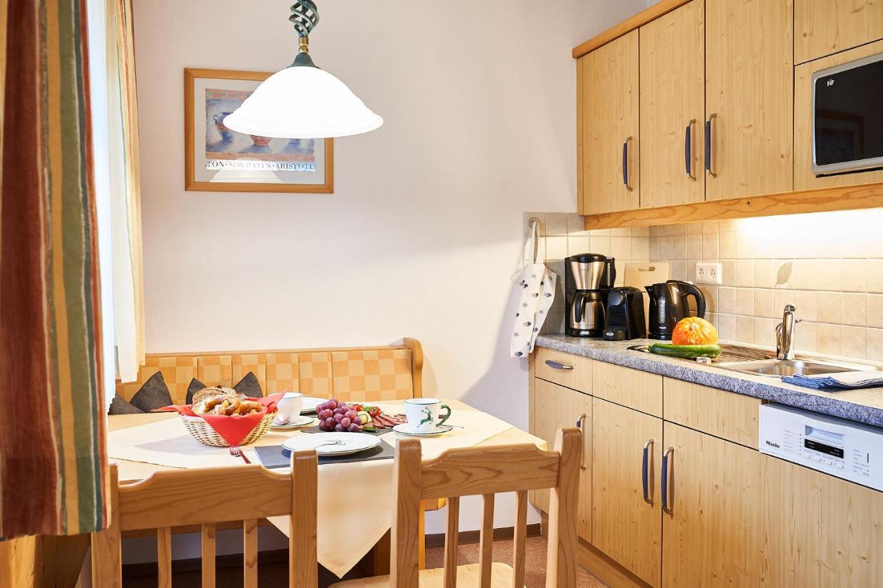 Ferienwohnung Haus Sonnenweg Leutasch Exterior foto